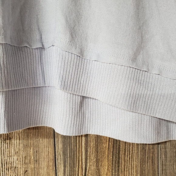 Light Sweater - Picture 3 of 7